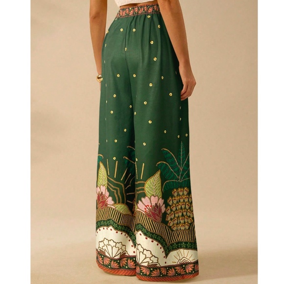 Elegant Green Wide Leg Pants - Picture 2 of 6